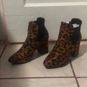 Leopard Heels Size 7